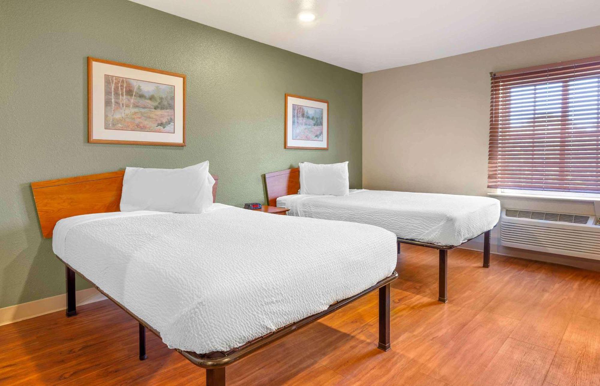 Extended Stay America Select Suites - Wilmington - West Exterior photo